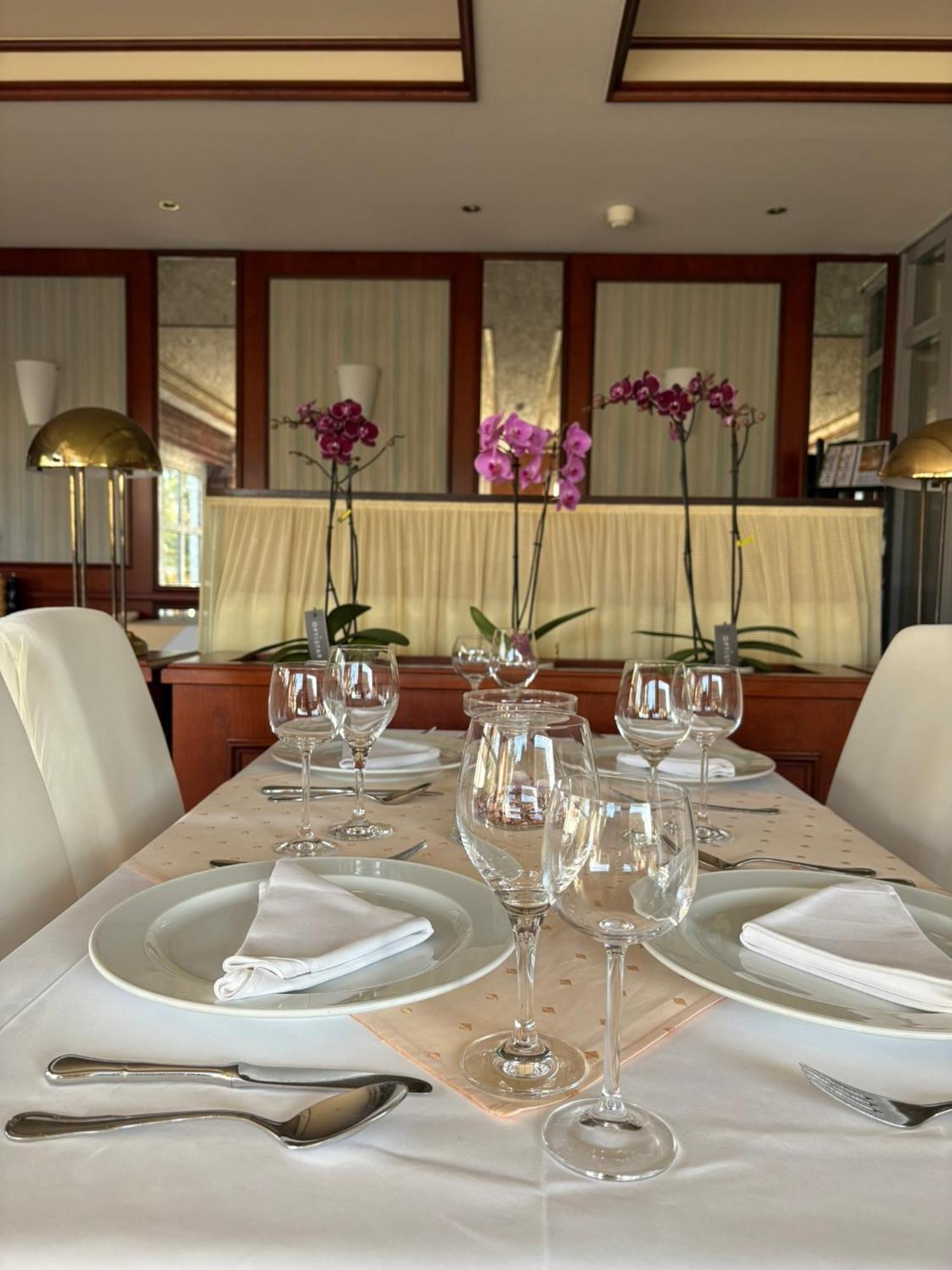 Hotel Kieferneck บัดบีเวนเซิน ภายนอก รูปภาพ